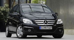 梅赛德斯-奔驰B级焕新上市，以灵活空间与智能科技重塑豪华紧凑出行体验