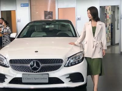 唯爱不可辜负丨从销售顾问到奔驰车主的华丽转身